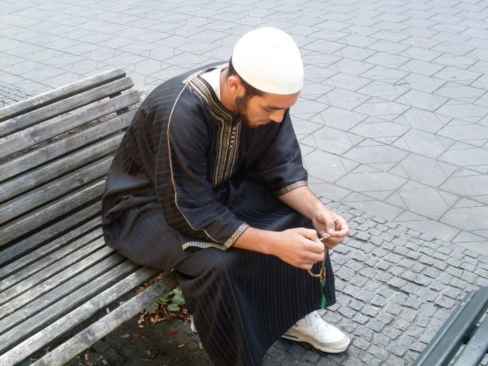 Muslimhat, illustrasjonsbilde