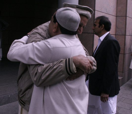 – Mediene må skille mellom islamkritikk og muslimhat