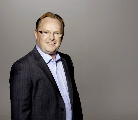 Fylkesleder vil kaste Per Sandberg ut av Frp