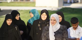 Mann dømt for grov rasisme mot muslimsk kvinne