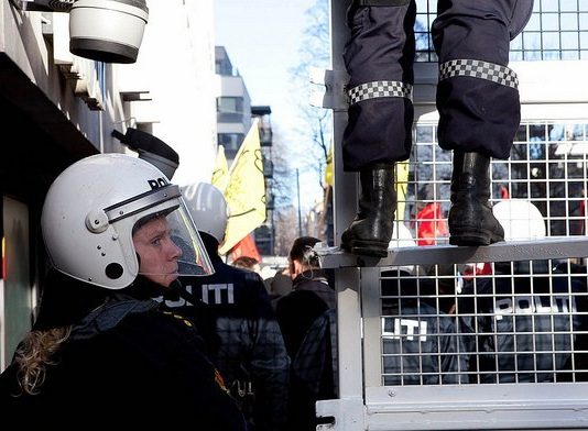 Hengte opp bilder av “nazist”