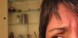 – Mannen min slår meg. Kan jeg og barna bli i Norge?