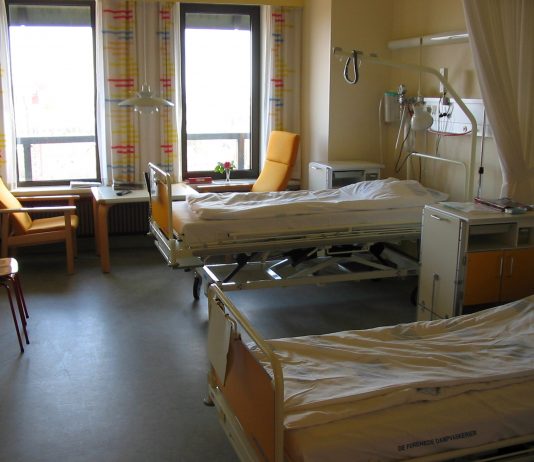 Flere intensivpasienter ved Ahus – beredskapen oppjustert