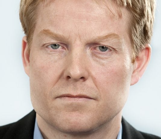– Svartmaler asylpolitikken