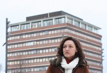– Fjordman bør møte i retten