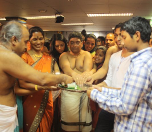 Hindufestival for store og små