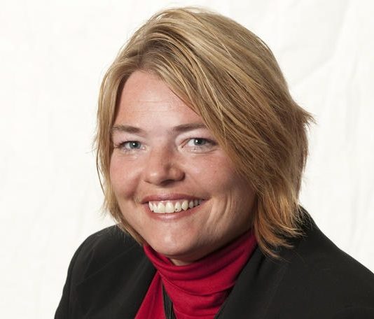 – Etnisk norske må føde flere barn