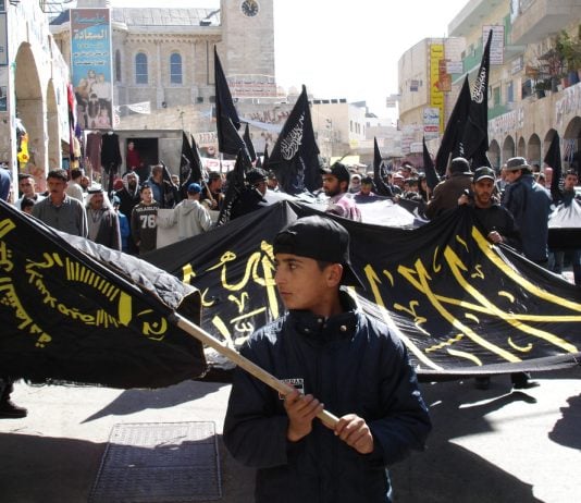 Islamisme gir kontroll