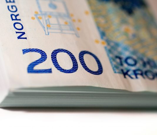 Penger ut av landet – svik eller solidaritet?