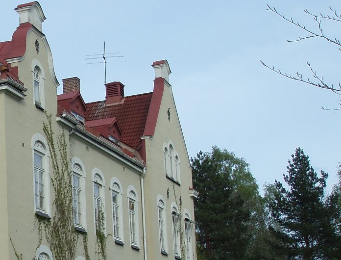 21951