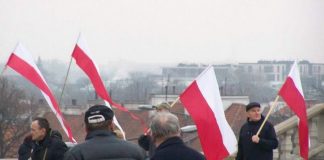 Holdt anti-russiske protester