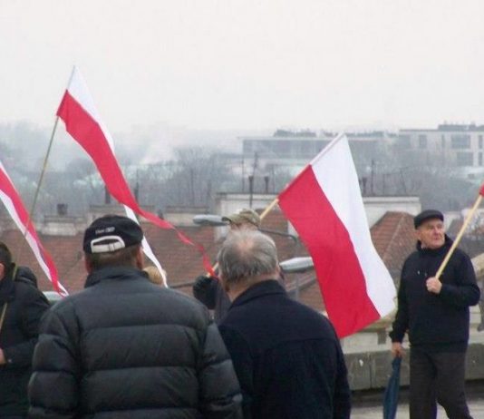 Holdt anti-russiske protester
