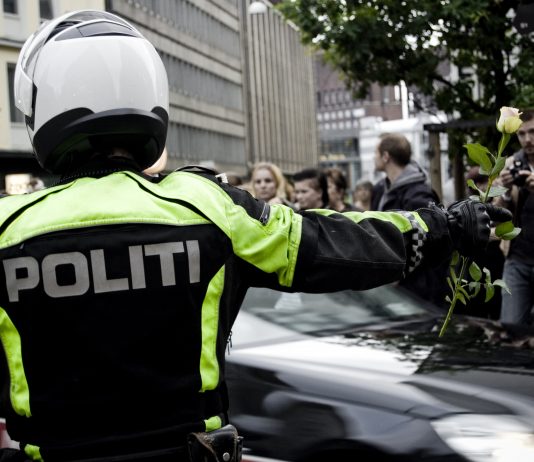 Politiets håndtering av moskéangrepet i Bærum skal evalueres