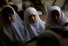 2,4 millioner jenter har mistet skolegang i Afghanistan etter Talibans tilbakekomst