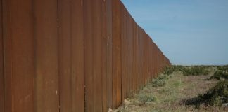 USA fjerner politikk som krever at asylsøkere må vente i Mexico