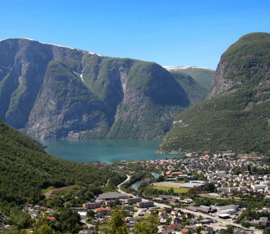 Redde for å møte lokalmiljøet