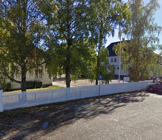 Julegrantenning på Handletorget