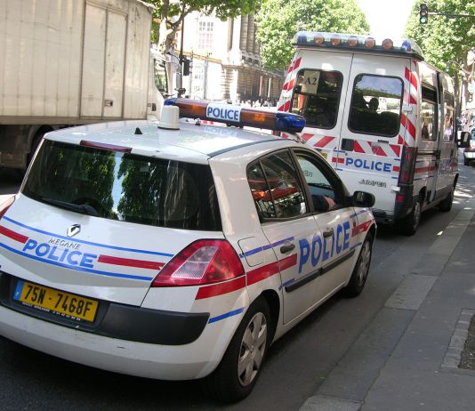 Familie deportert etter mishandling av datter i Frankrike