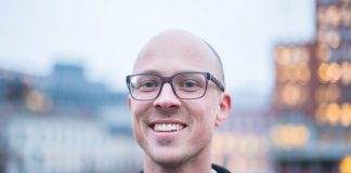 Kårer årets verste og beste bistandsvideo