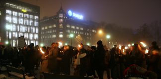 Gikk i tog mot Pegida