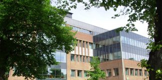 Avslørte hatefulle utsagn blant meddommere