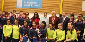 Sa ja til norsk-pakistansk “cricketdiplomati”