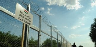 Ungarn vil kaste flyktninger i fengsel