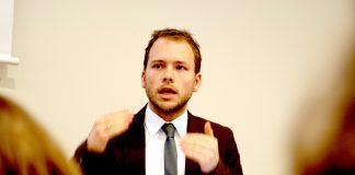 SV varsler kamp mot muslimhat