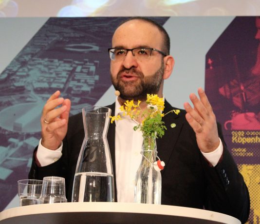 Offentlig islamisme i Sverige