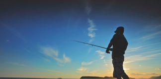Integrerer med fiskestangen