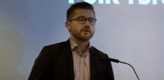 – Flytt flyktninger til områder med lav ledighet