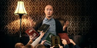 Gir IS et humoristisk spark i leggen
