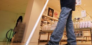 Nesten to av tre innvandrere i jobb