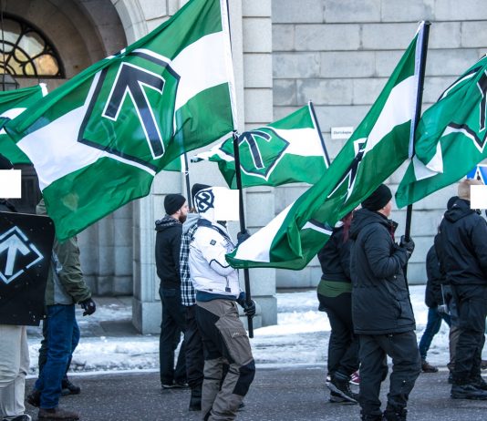 Manshaus har hatt kontakt med nynazistisk organisasjon