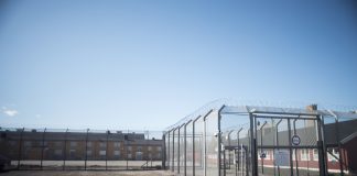 Zola-prisen til etiopisk kvinne utsatt for nakenvisitasjoner på utlendingsinternat
