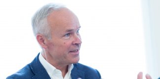 Regjeringen dobler potten til kombinasjonsklasser for innvandrerungdommer