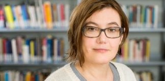 Hvordan møter barnevernet minoritetsjenter utsatt for vold og sterk kontroll?