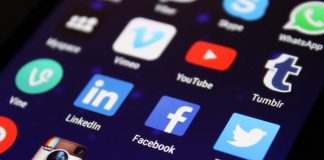 Franske muslimer til sak mot Facebook og Google