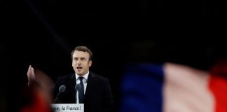 Macron kaller omstridt innvandringslov et nødvendig «skjold»