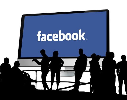 Annonse-boikotten mot Facebook fortsetter