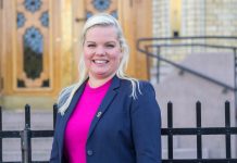 – Utfordrer OMOD i håndhilse-saken