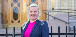 Intern uenighet om Oslo Frps valgkamp-annonser på omdiskuterte nettsteder