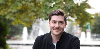 Kunnskapsdepartementet forsvarer korona-infomidler til majoritetsorganisasjoner