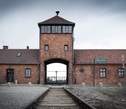 Tyskland markerer 76-årsdag for Hitler-attentat: – En frigjøringsdag