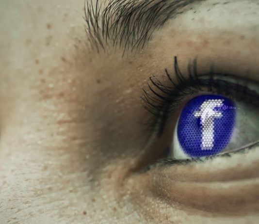 Faktasjekk og Facebook-rapporter skal styrke EUs kamp mot desinformasjon