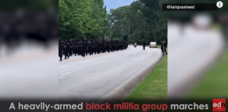 Væpnede afro-amerikanere marsjerte på USAs uavhengighetsdag