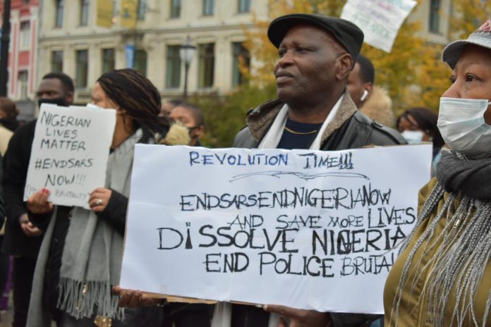 nigerianere-markering22.10.jpg