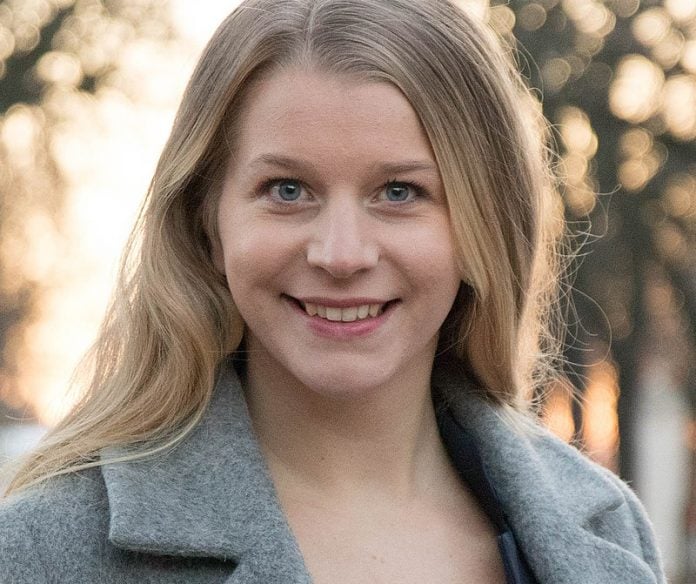 800px-Ida_Lindtveit_Røse-03-cropped