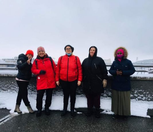 Koordinerer aktiviteter for kvinner på tvers