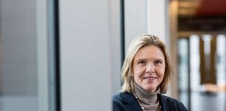 Sju av ti sosialhjelpskroner til innvandrere